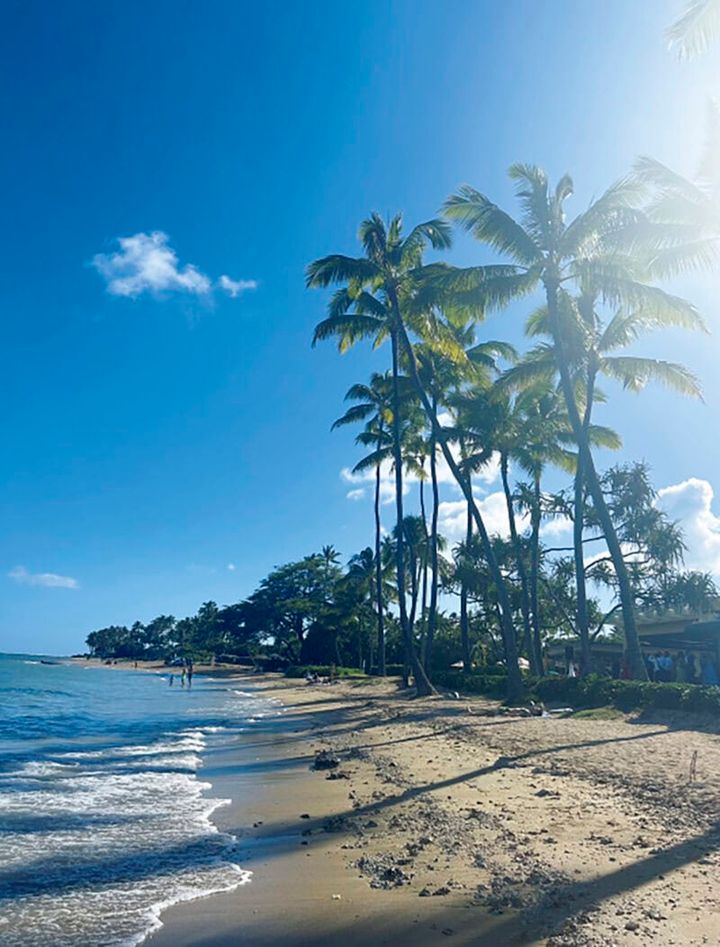 【Day 01】ローカルな人でにぎわう穴場ビーチ