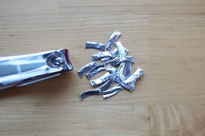 「爪切り」の切れ味を一発で復活させる方法！おうちにあるモノを使って簡単にできるんです♪