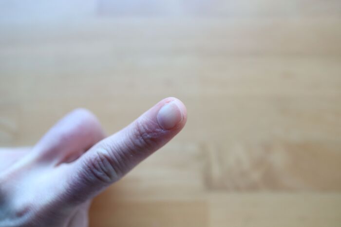 「爪切り」の切れ味を一発で復活させる方法！おうちにあるモノを使って簡単にできるんです♪