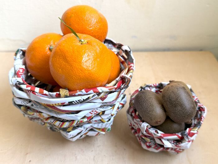 溜まった「チラシ」でレトロかわいいアイテムができちゃった♡【おうちで簡単ハンドメイド】 