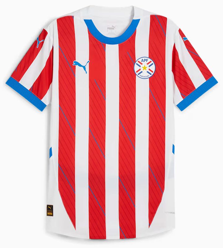 日本代表と対戦するパラグアイの最新ユニフォームをご紹介！デザインは「楽器」と「川」