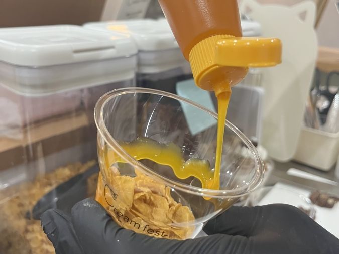 クリームフェスト太宰府店 マンゴー＆ホイップ