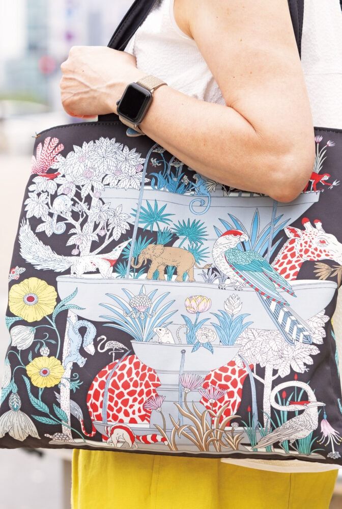 アニマル柄のバッグ