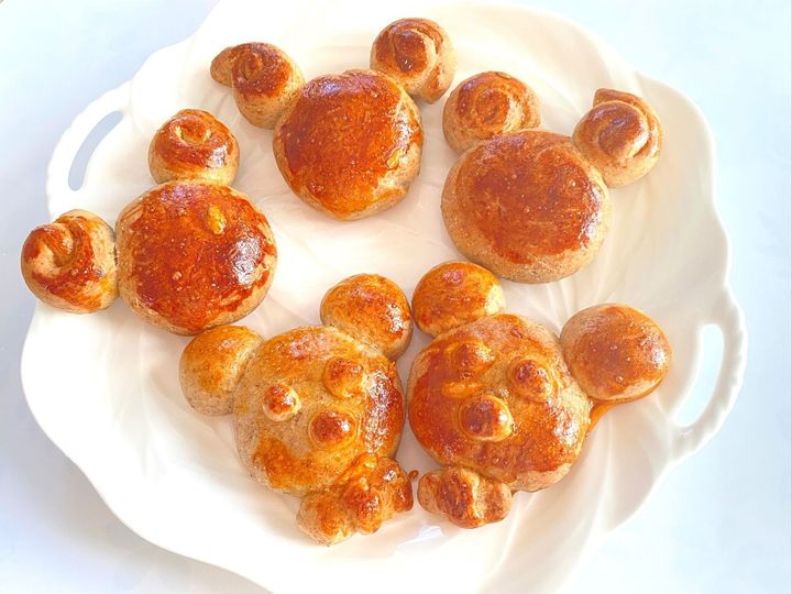 必見！ライ麦粉入りパン作りにホエー。ふっくら美味しい「ミッキーパン」