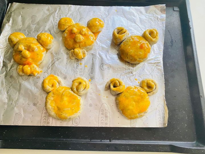 必見！ライ麦粉入りパン作りにホエー。ふっくら美味しい「ミッキーパン」