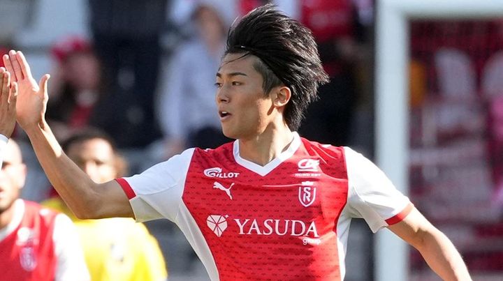 25歳日本代表FW、仏2部で格の違いを見せつける圧巻ゴール！「魔法のようなドリブルから芸術的ゴール」と現地脱帽