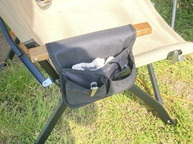 ダイソーのチェアアームポケット（3ポケット）2