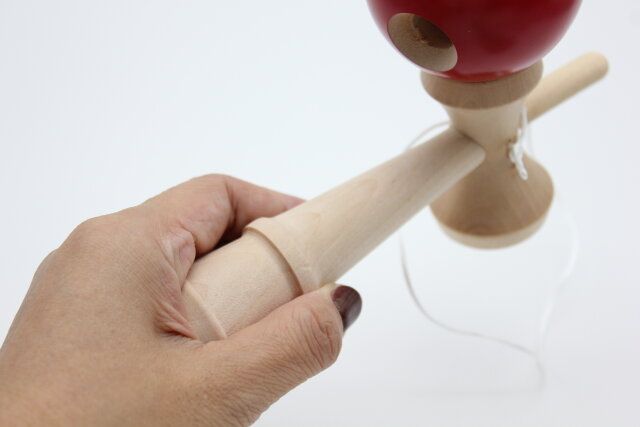 ダイソーのスポーツけん玉の持ち手