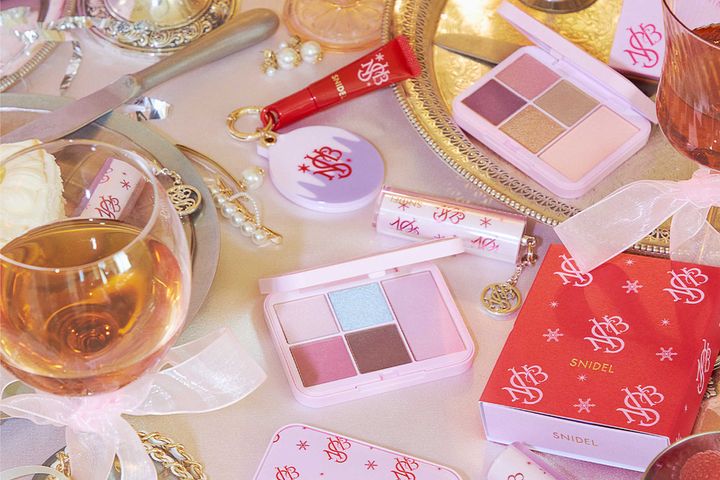 SNIDEL BEAUTY 2025 Holiday Collection