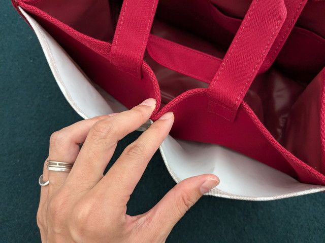 おうちトートバッグ外の仕切りポケット