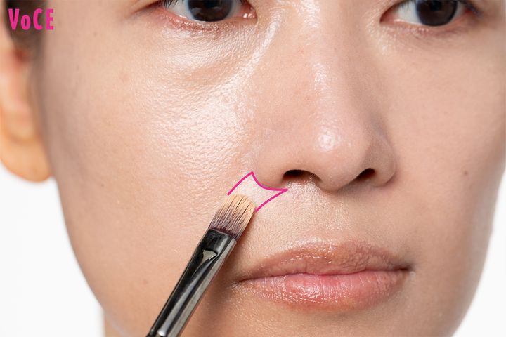 40代のための【たるみ消しメイク】目元・フェイスラインをスッキリ見せるベースメイク術