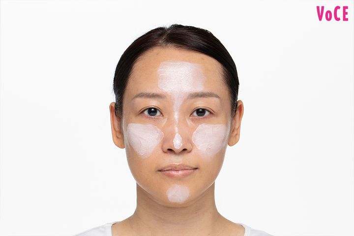 40代のための【たるみ消しメイク】目元・フェイスラインをスッキリ見せるベースメイク術