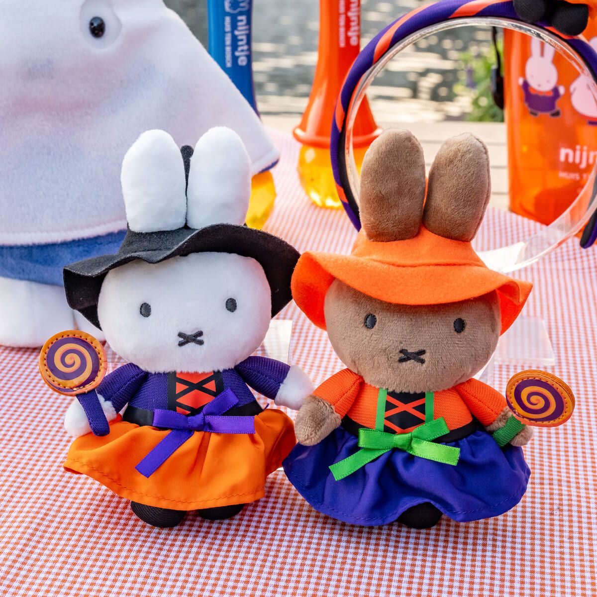 ミッフィー　ぬいぐるみ　魔女　ハロウィーン　ハロウィン 魔女になったミッフィー＆メラニー！ハウステンボス「ハロウィン