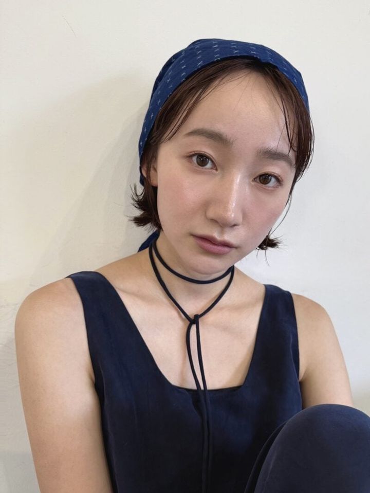 30代ヘアスタイル、ショートボブ、バンダナアレンジ、SOIE omotesando