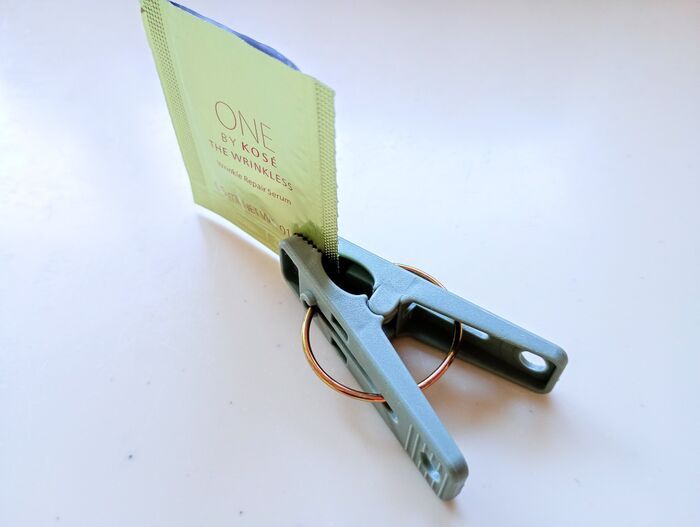 「洗濯ばさみ」実はめっちゃ万能だった…！！置き場所に困るモノたちを一発解決♡