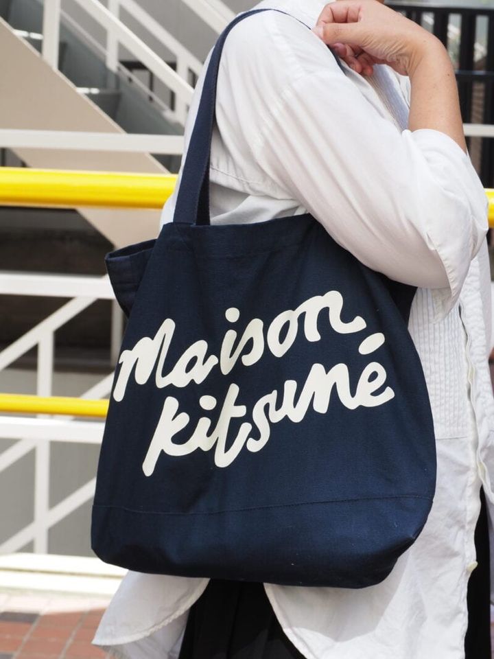 メゾンキツネのトートバッグ