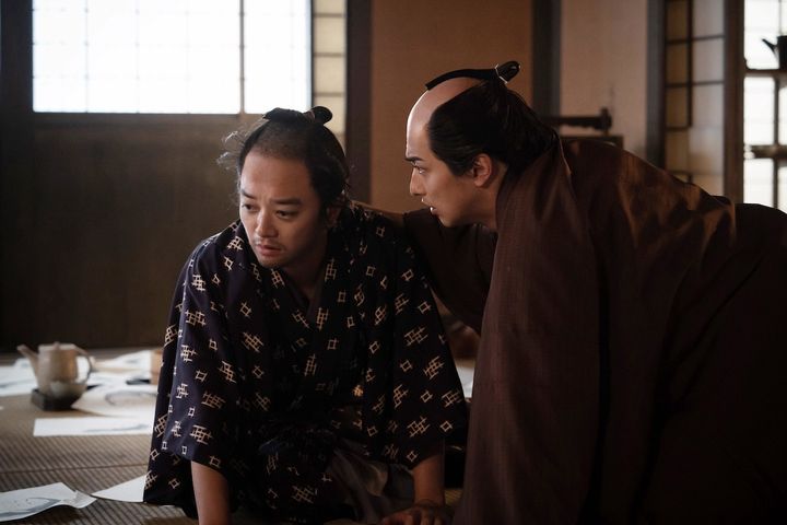 大河ドラマ『べらぼう～蔦重栄華乃夢噺～』第38回「地本問屋仲間事之始」より （C）NHK width=