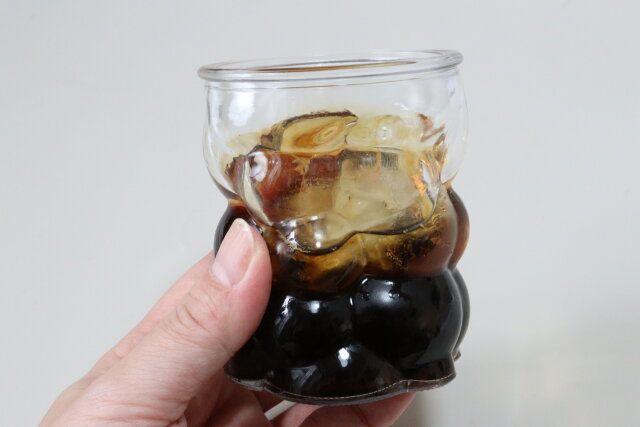 セリアのもこもこグラス3