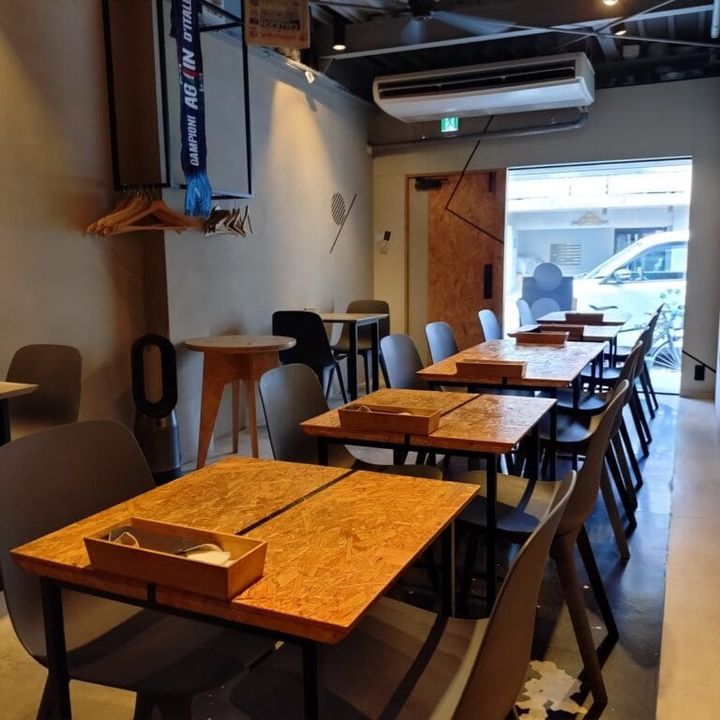 イタリアン「eoe」店内