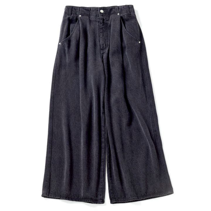 デニムパンツ4万2900円（ロンハーマン）