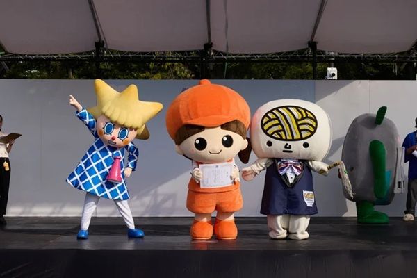 【東京都墨田区・埼玉県さいたま市】ゆるバース2025で「おっきい こんのすけ」がグランプリを受賞！2026年の開催も発表
