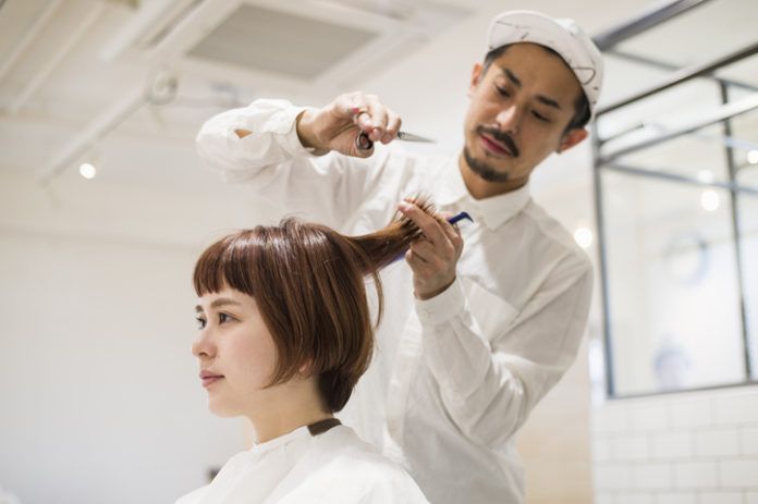 第一印象は肝心! 出会いの場でモテる女性の髪型リスト