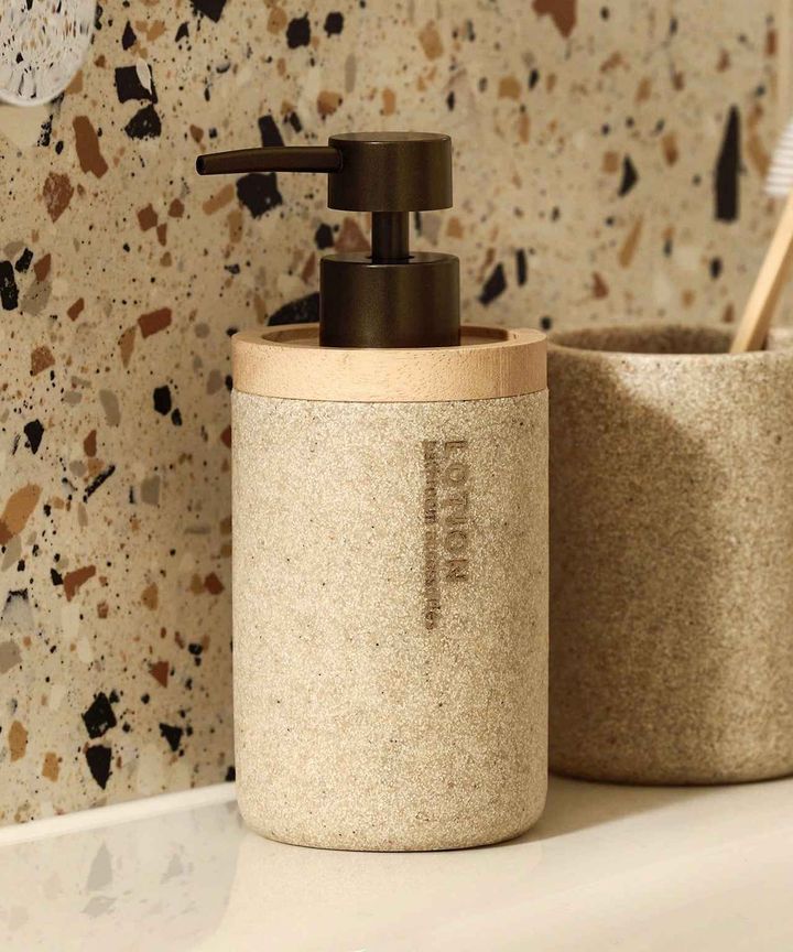 画像2: 出典：3COINS