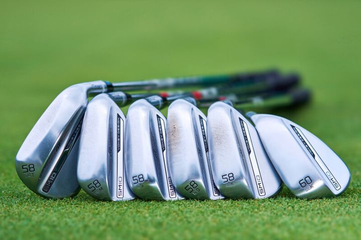 最新ウエッジとパターを試打解説！スコアアップできるギア選びとは？