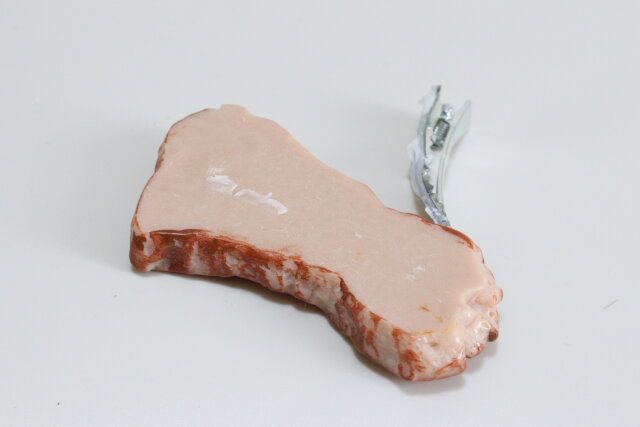 ヘアクリップ 骨付カルビ アレンジ