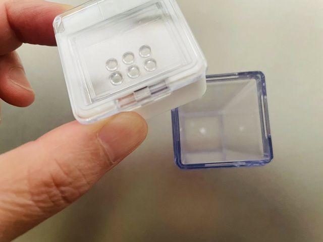 セリア 上から見えるスパイスボトル キャップが外せる