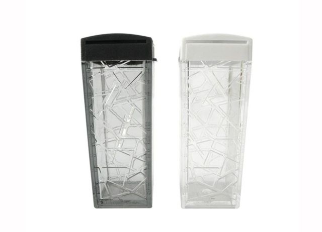 ダイソー 角型スパイスボトル