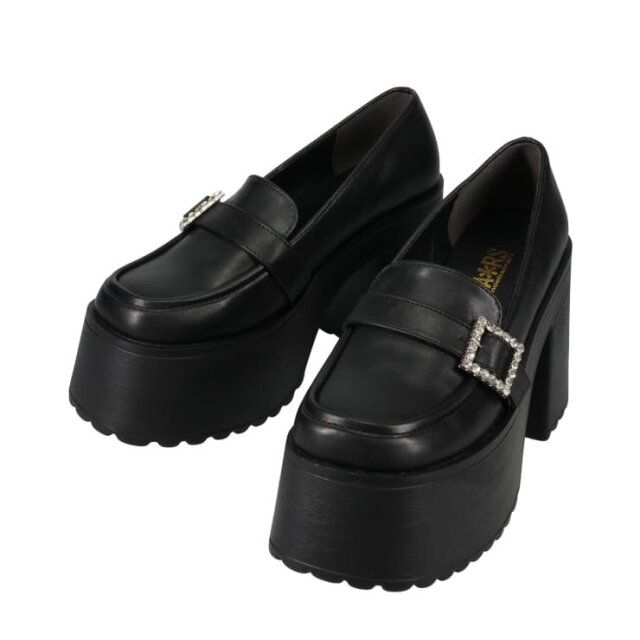 2025秋冬しまむら黒厚底ローファー