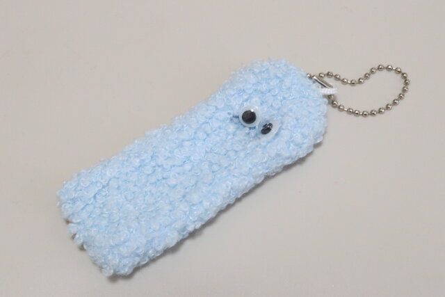 セリアのリップケース モンスターのビジュアル