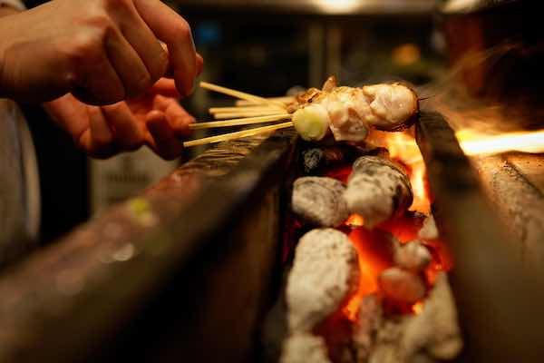 【東京都港区】麻布十番に一石三鳥グループ初となるM＆A店舗「鮨 すずめ」が開店