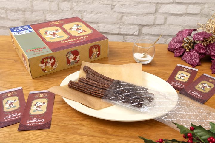 東京ディズニーリゾート・フローズンセレクション“ディズニー・クリスマス2025”チュロス(チョコレート味)2