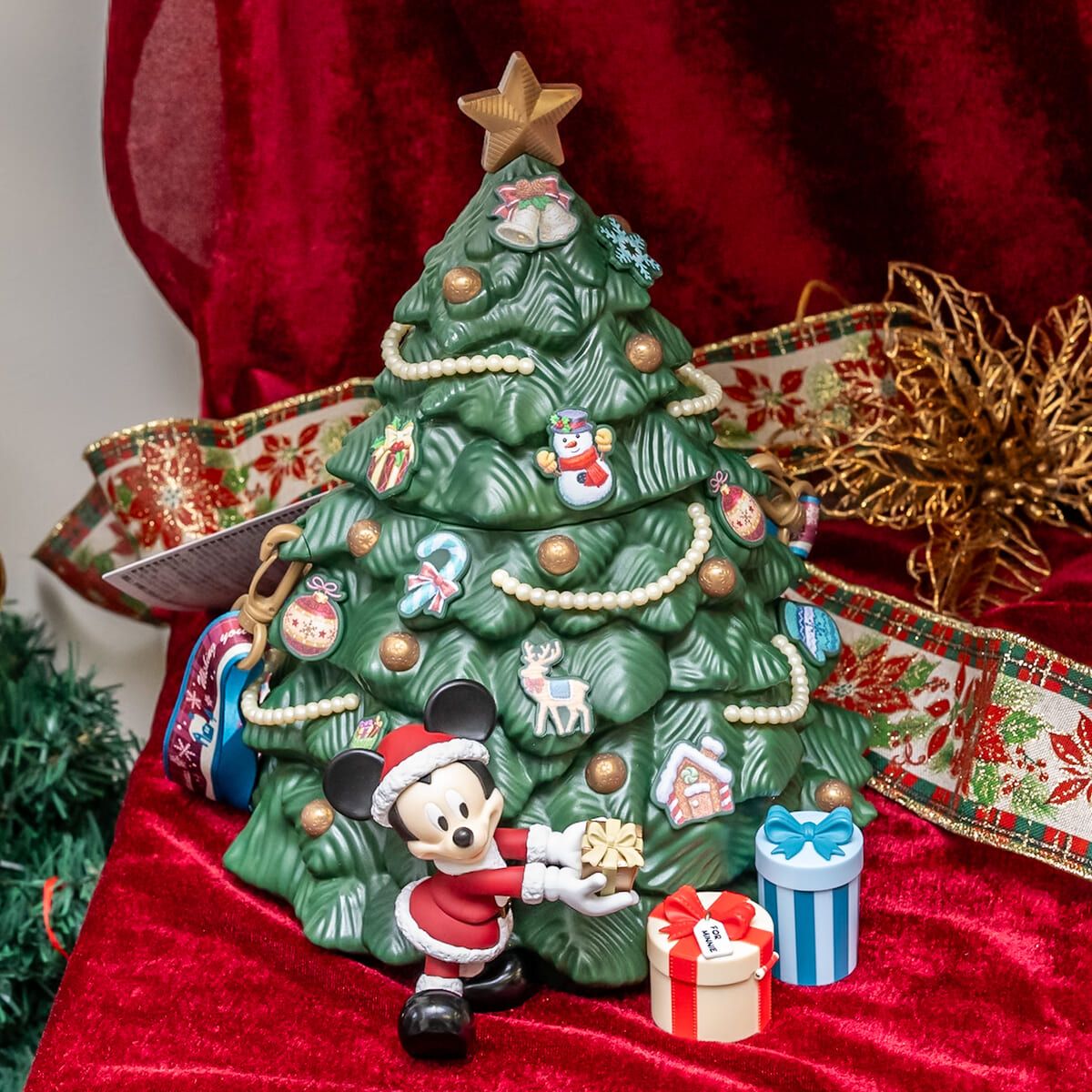 クリスマス ポップコーンバケット 2025年　アナハイム　ディズニー クリスマス ポップコーンバケット 2025年 アナハイム ディズニー