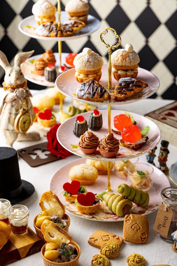 アフタヌーンティーの引き画像