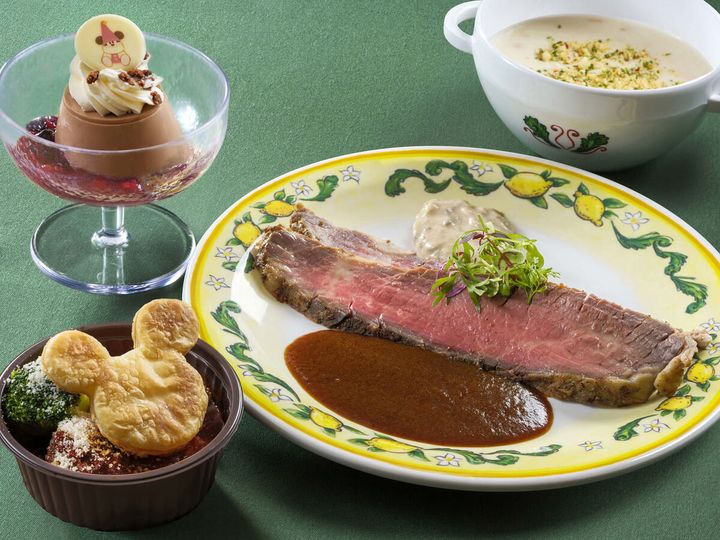 東京ディズニーシー／カフェ・ポルトフィーノ“ディズニー・クリスマス2025”スペシャルセット