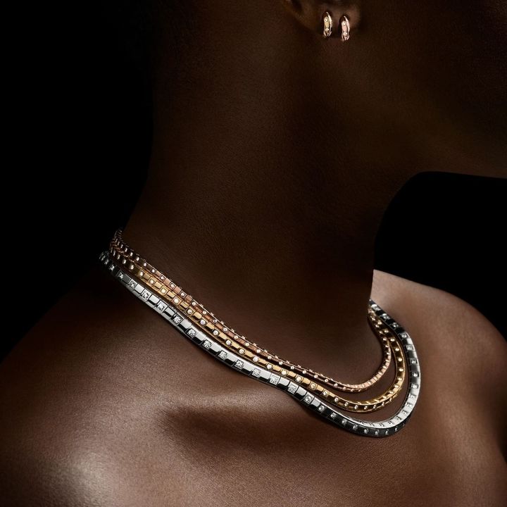 「ル ダミエ ドゥ ルイ・ヴィトン」ネックレス（PG×ダイヤモンド）3.5mm ￥5,522,000 （YG×ダイヤモンド）5mm ￥8,668,000 （WG×ダイヤモンド）7mm ￥14,025,000