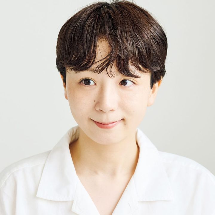 肌なじみのいい色でナチュラルに仕上げる秋メイク