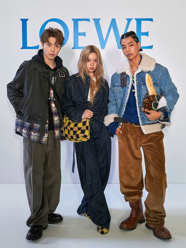 1200-LOEWE_SS26_WW_SHOW_VIP_PHOTOCALL_ADP_LOEWE_SS26_251003_PHOTOCALL-_Liv-Tyler-_CARD_642_4x5.jpg