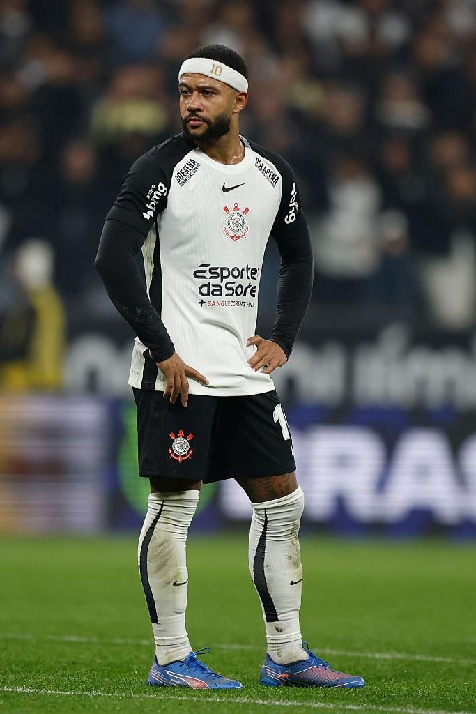 日本代表が対戦するブラジル、国内で「まだ現役を続けている」意外なスター選手5名