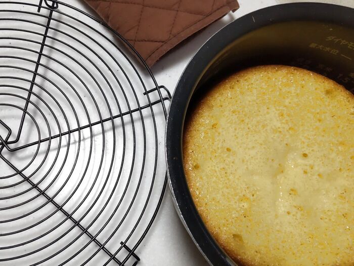 『炊飯器カステラ』の作り方。昔から作り続けているわが家のお宝レシピ♡できたてをぜひ味わって～！