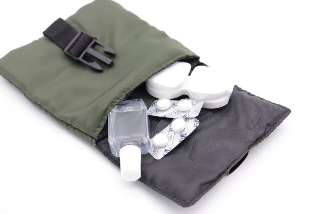 中わたスクエアマルチポーチ 小物入れ