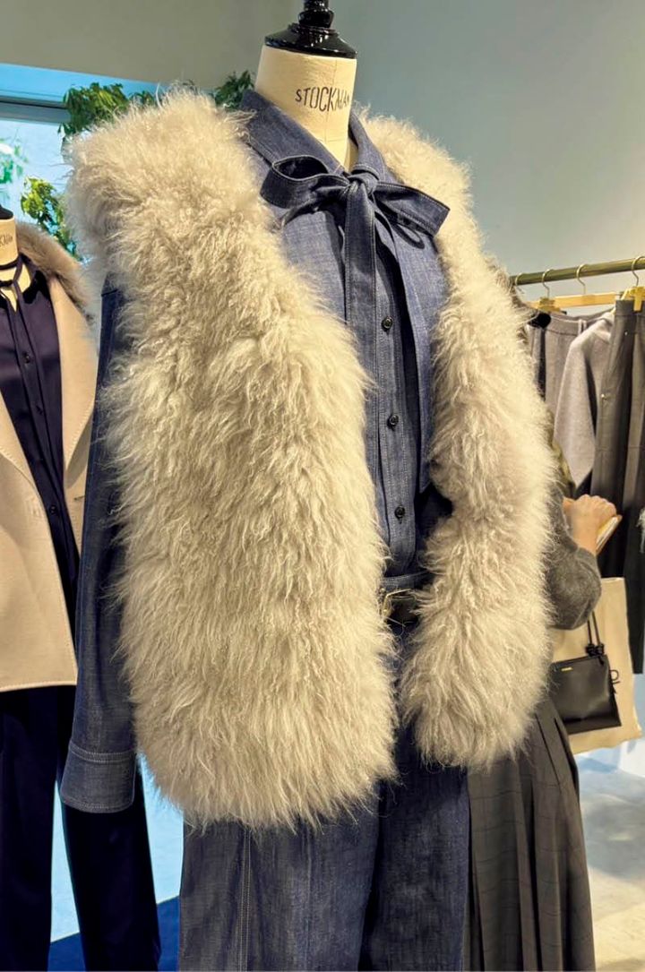 ニットやファーなどバリエーション豊富に揃うジレ＆ベスト。