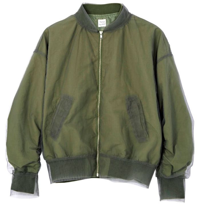 ブルゾン￥25,300（アングリッド）