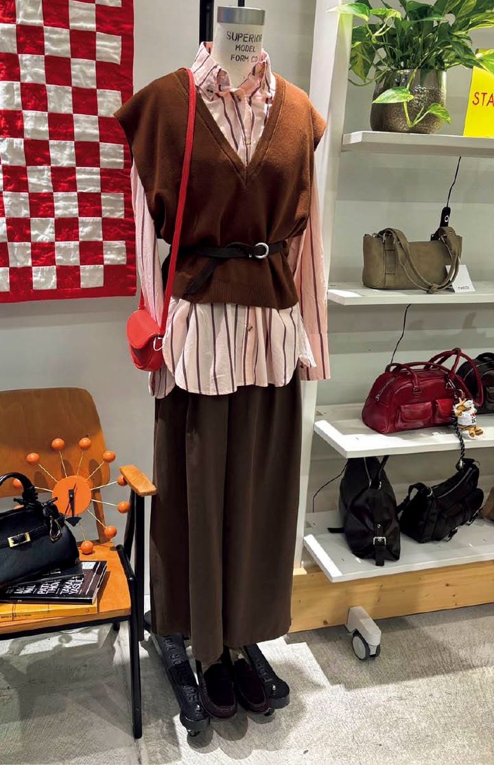 ニットやファーなどバリエーション豊富に揃うジレ＆ベスト。