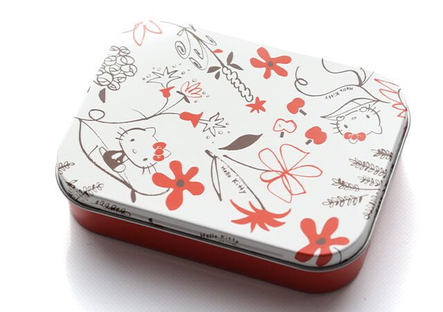 宝島社雑誌付録大人のおしゃれ手帖11月号のハローキティの豪華デジタルグッズ4点セット10