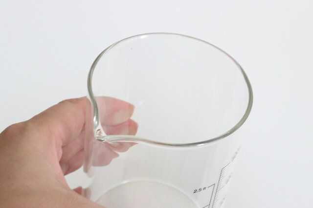 耐熱計量ガラスコップ（お米兼用、500mL） 注ぎ口