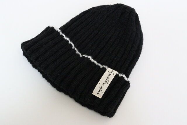 ワッペン付ラインニット帽
